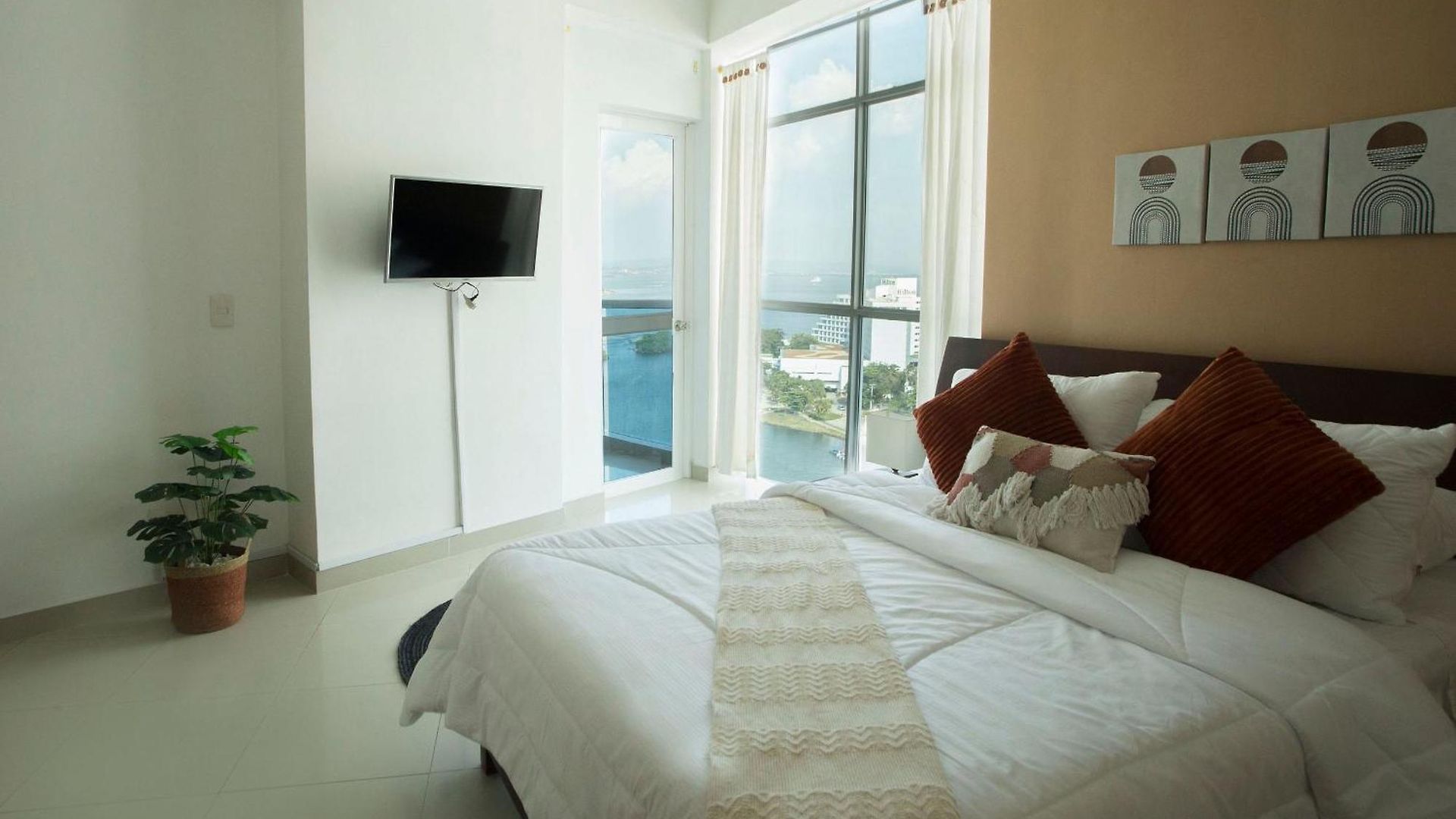 Un Espacio Sofisticado En Medio De El Laguito Edificio Poseidon Del Caribe Apartamento