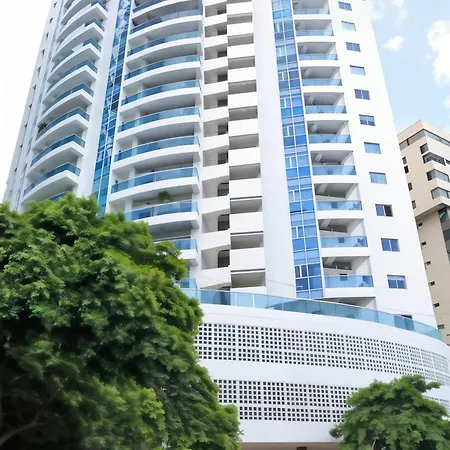 Un Espacio Sofisticado En Medio De El Laguito Edificio Poseidon Del Caribe *