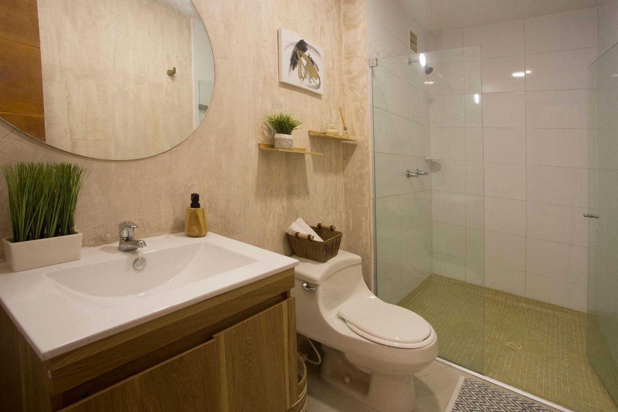 Un Espacio Sofisticado En Medio De El Laguito Edificio Poseidon Del Caribe *