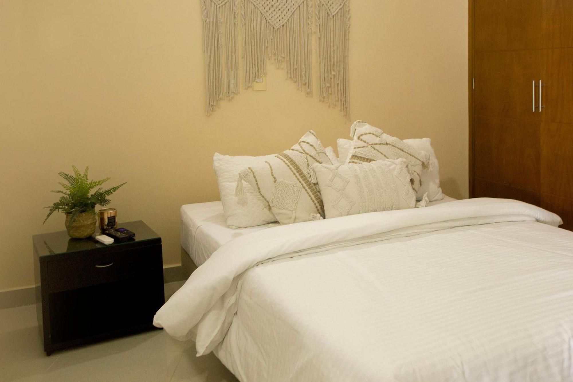 Un Espacio Sofisticado En Medio De El Laguito Edificio Poseidon Del Caribe Cartagena